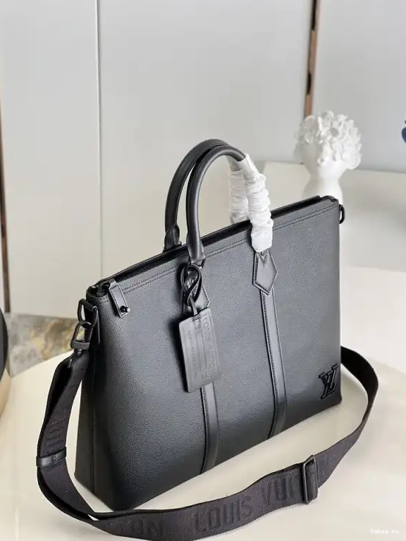 LOCK VUITTON IT LOUIS TOTE 0630